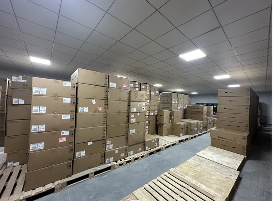Готовы к поставке Dell PowerEdge R760 2U Rack Server с 2,1 ГГц процессором основной частоты
